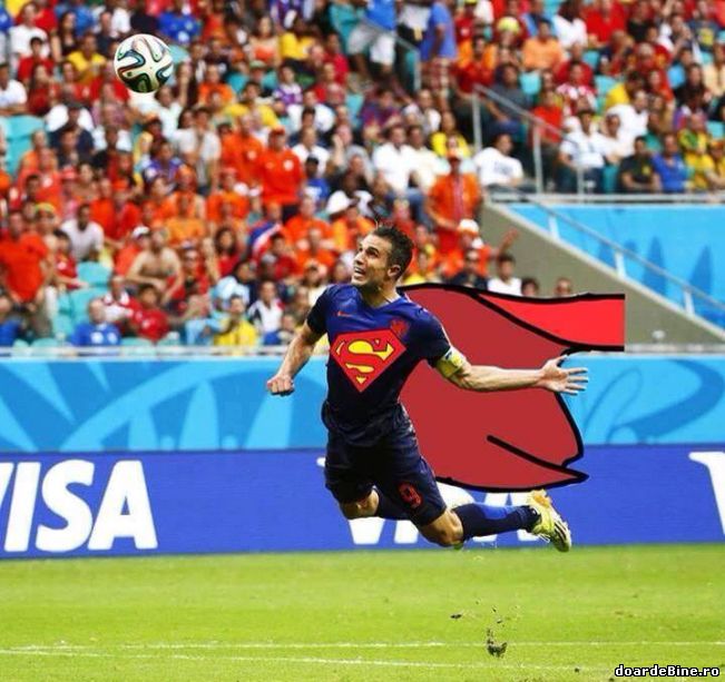 Super Robin Van Persie | poze haioase