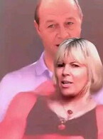 Basescu si Udrea - poza demo