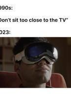 Don't sit too close to the TV - Apple Vision Pro - poza demo