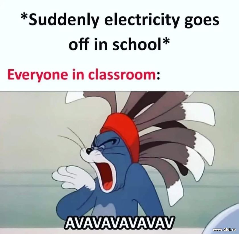 Suddenly electricity goes off in school | poze haioase