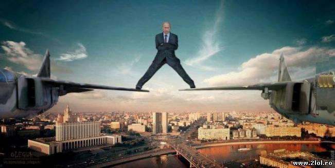 Vladimir Putin, şpagat mai tare decât Van Damme | poze haioase