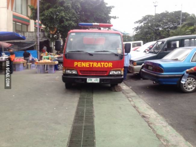 O maşină de poliţie din Filipine | poze haioase